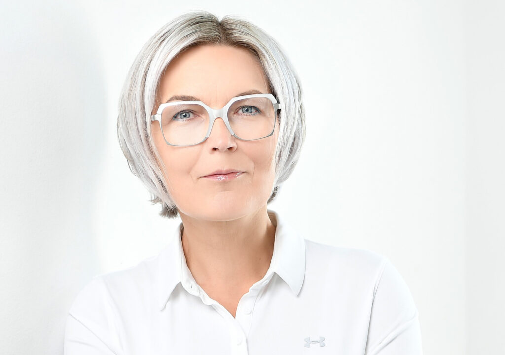 Tonndorf_20231017, Dr. medic Ines Tonndorf Oberärztin der Klinik für Gynäkologie und Geburtshilfe Klinikum Bad Salzungen - Vorteilhaft Leben - Vorteilhaft Leben Dr. medic Ines Tonndorf Oberärztin der Klinik für Gynäkologie und Geburtshilfe Klinikum Bad Salzungen