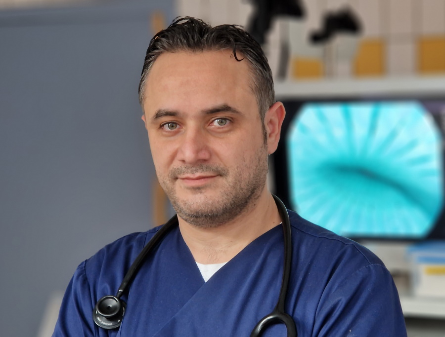 Aiham Alhaik Oberarzt der Klinik für Innere Medizin I