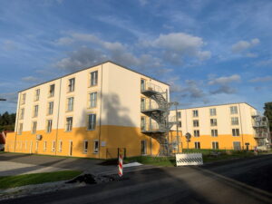 Unter anderem in Weidenberg bietet die Arche Noris Appartements für Seniorinnen und Senioren an.